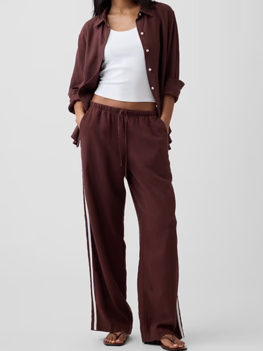 GAP Wide-Leg Pants with White Side Stripes - Brown size M (Y100)